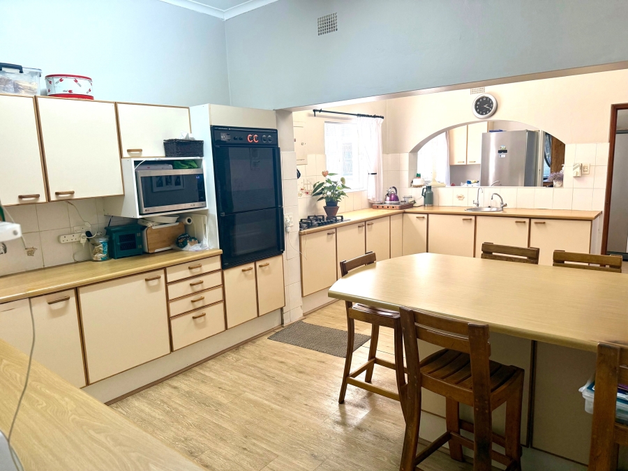 4 Bedroom Property for Sale in Amandelrug Western Cape